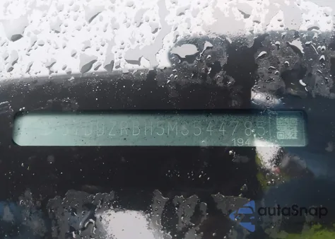 2021 Toyota Highlander Limited/Platinum z USA, uszkodzony, nr VIN 5TDDZRBH5M9544785